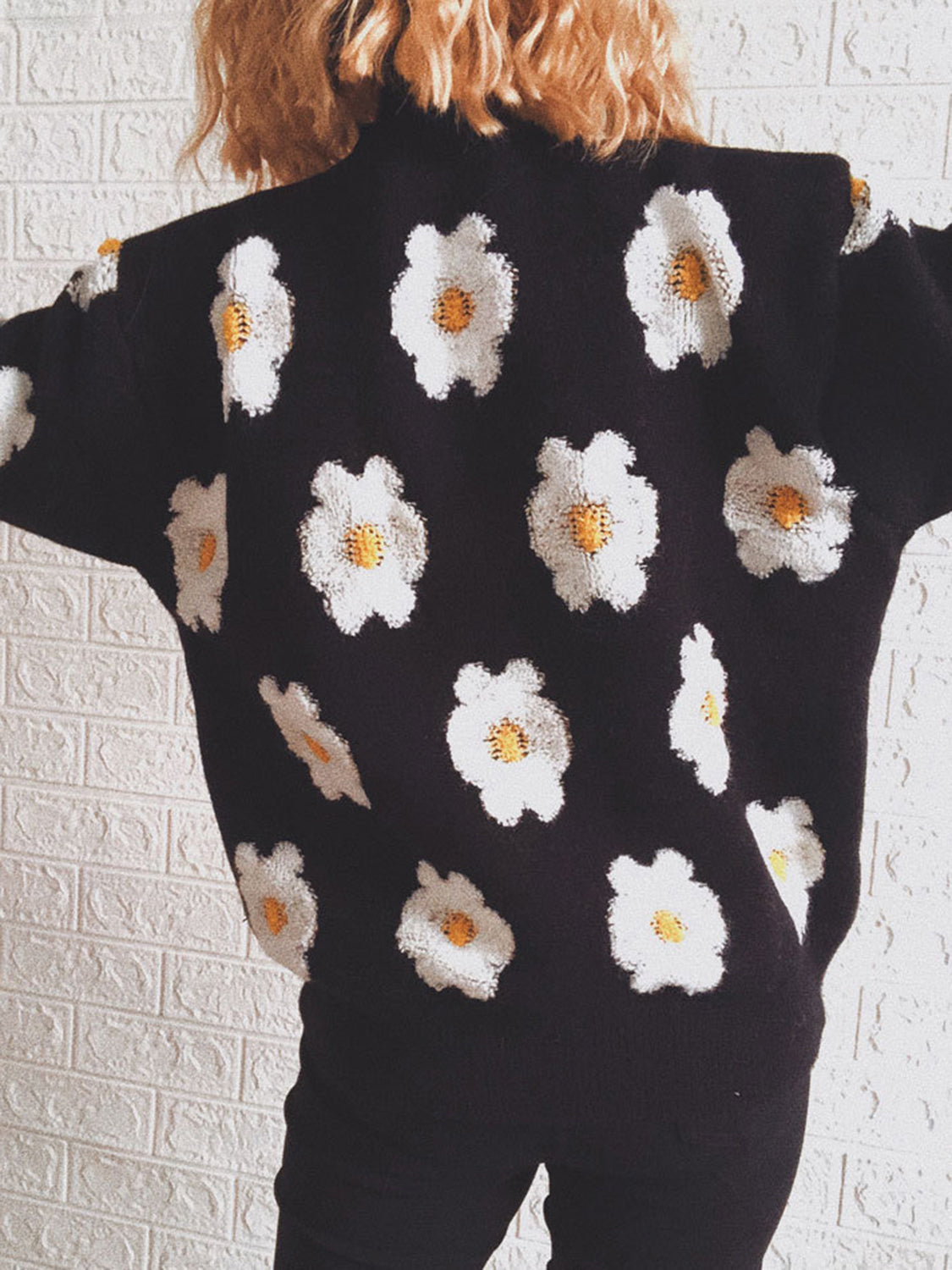 Flower Round Neck Long Sleeve Sweater nicholesgifts