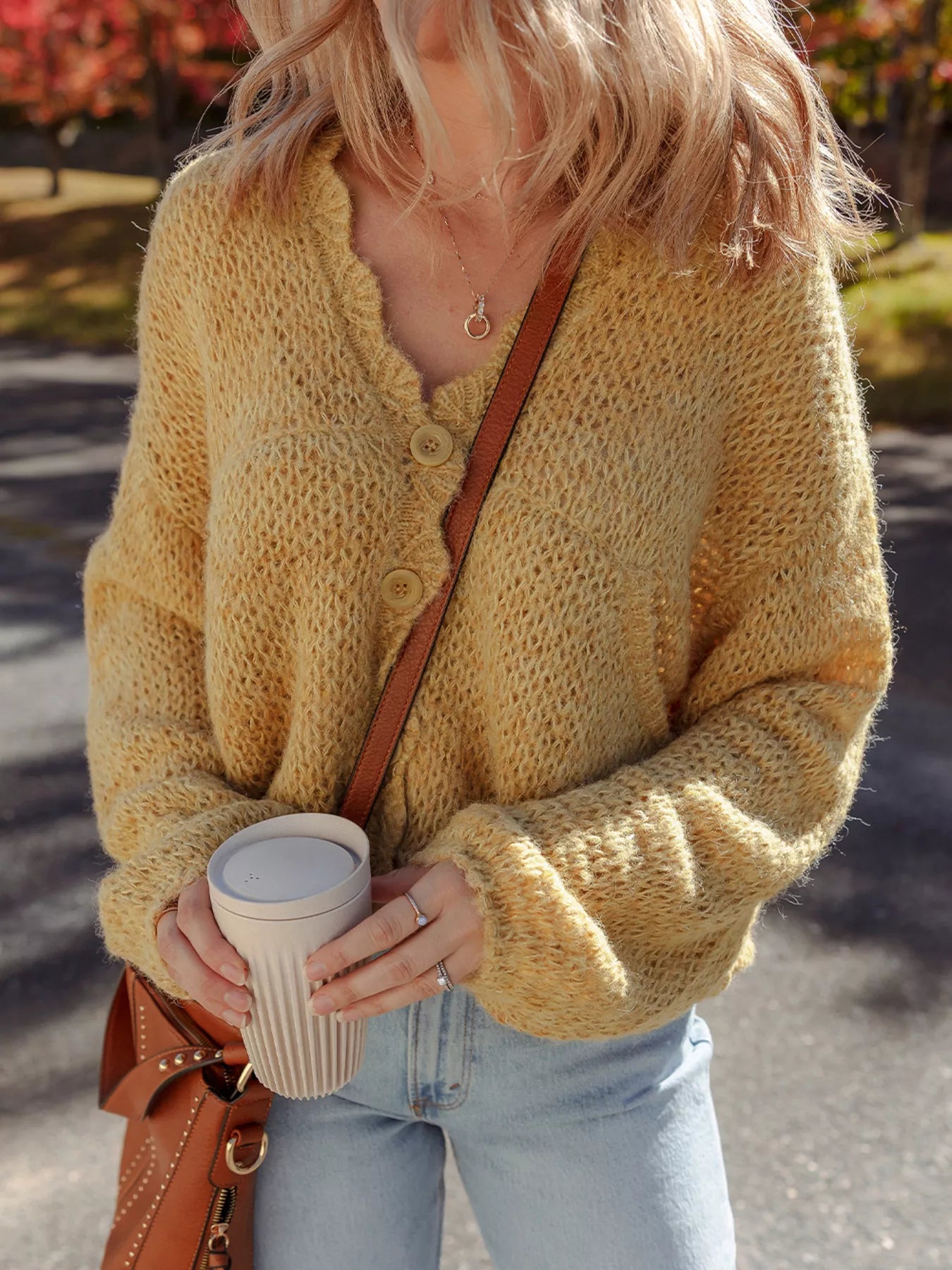 Women Lantern Sleeve Scallop V Neck Buttoned Front Cardigan