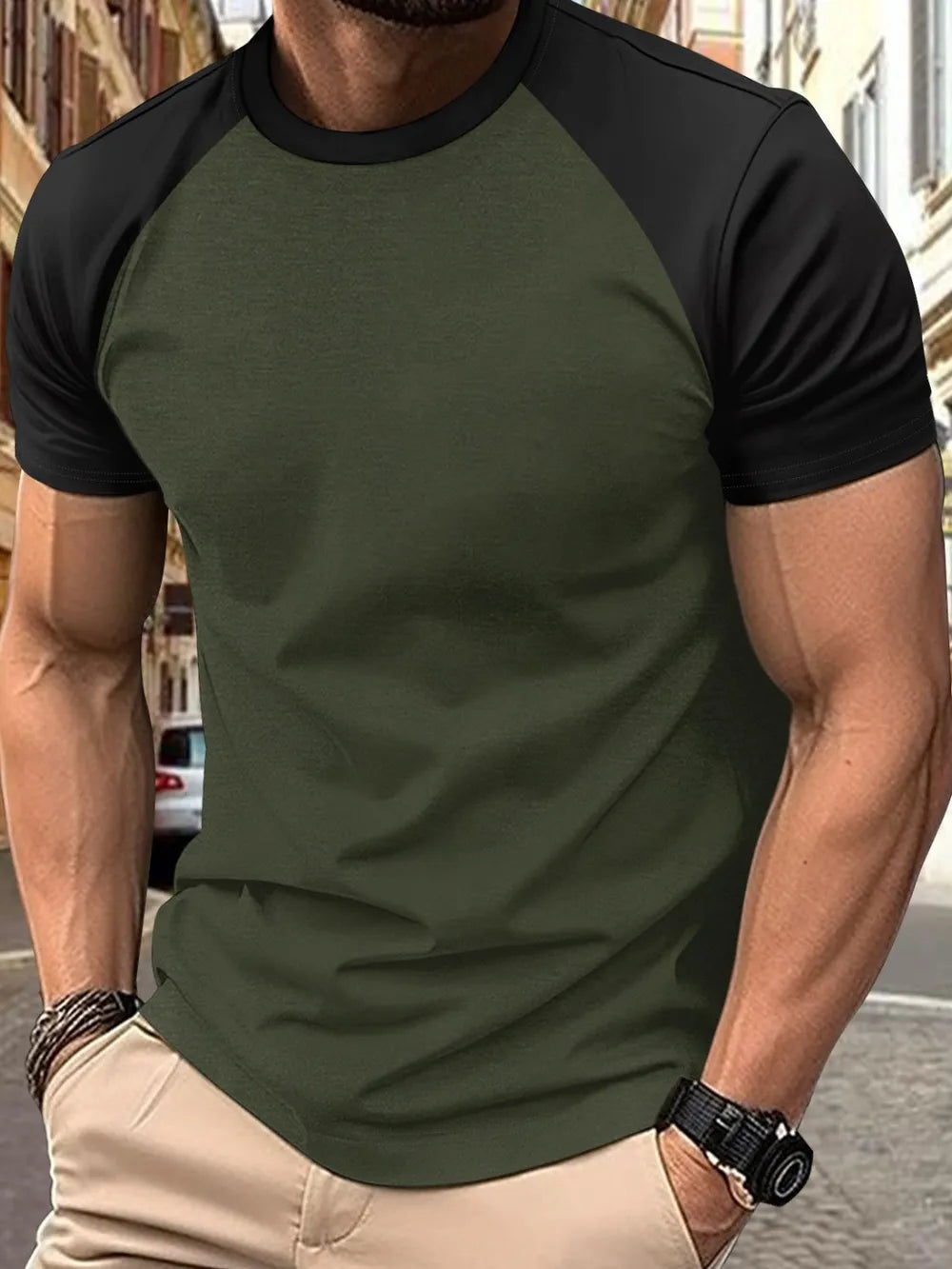 Men's Full Size Round Neck Contrast T-Shirt Plus Size Trendsi