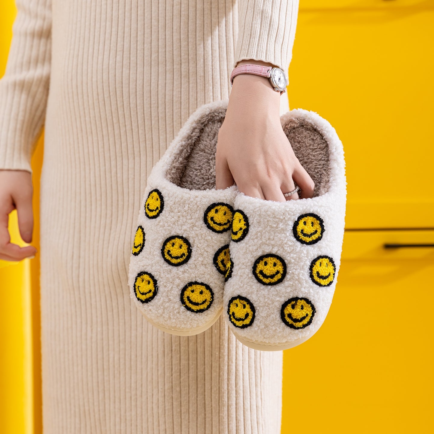Women Melody Smiley Face Slippers NicholesGifts