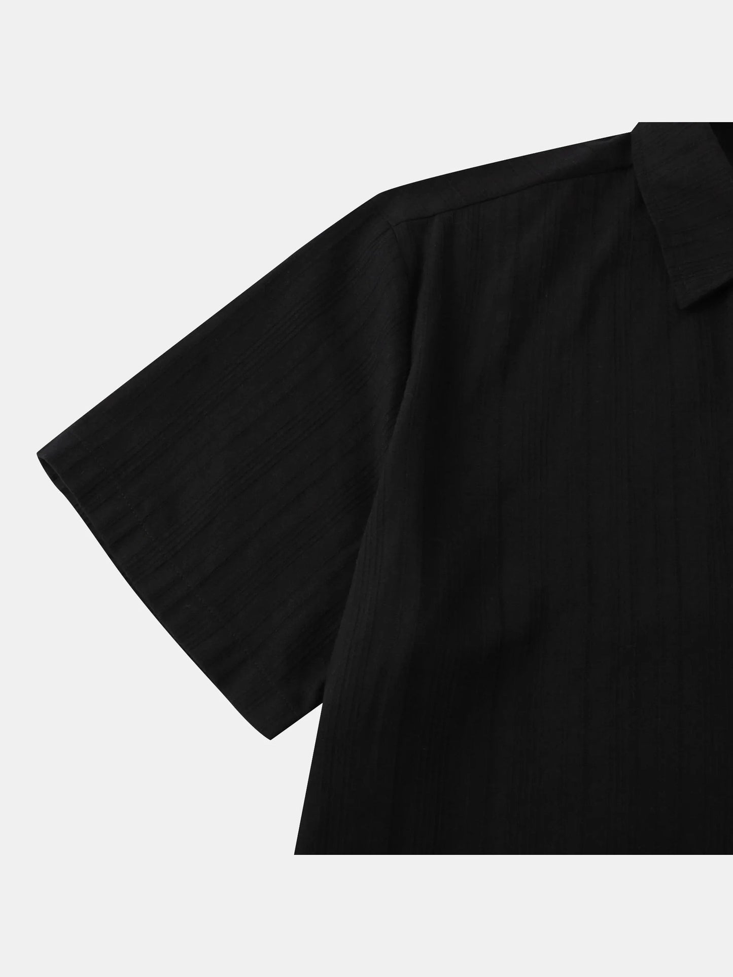 Men's Short Sleeve Button Down Shirt with Chest Pocket Trendsi