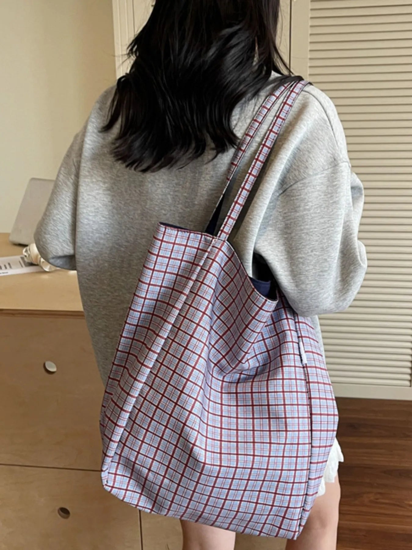 Plaid Pattern Tote Bag Trendsi