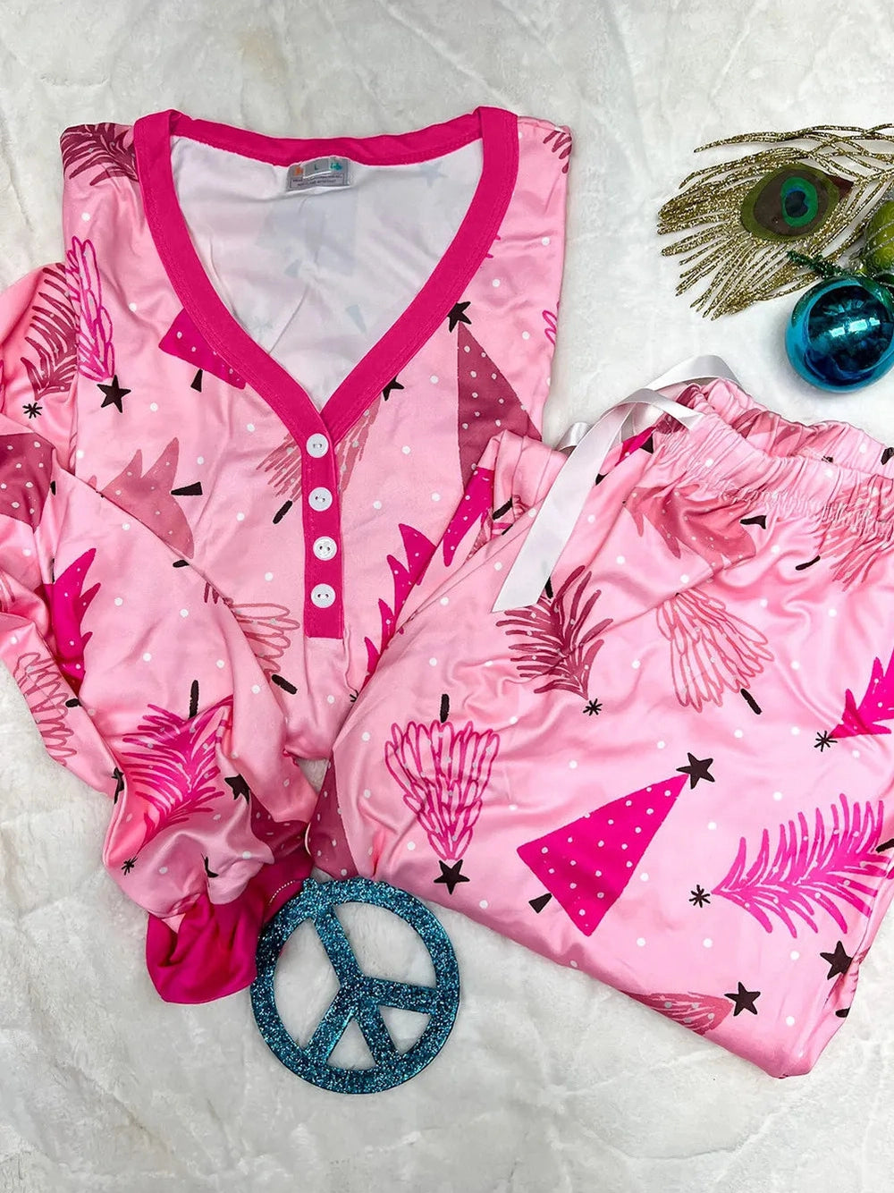 NicholesGifts Women Printed V-Neck Long Sleeve Top and Pants Lounge Set NicholesGifts