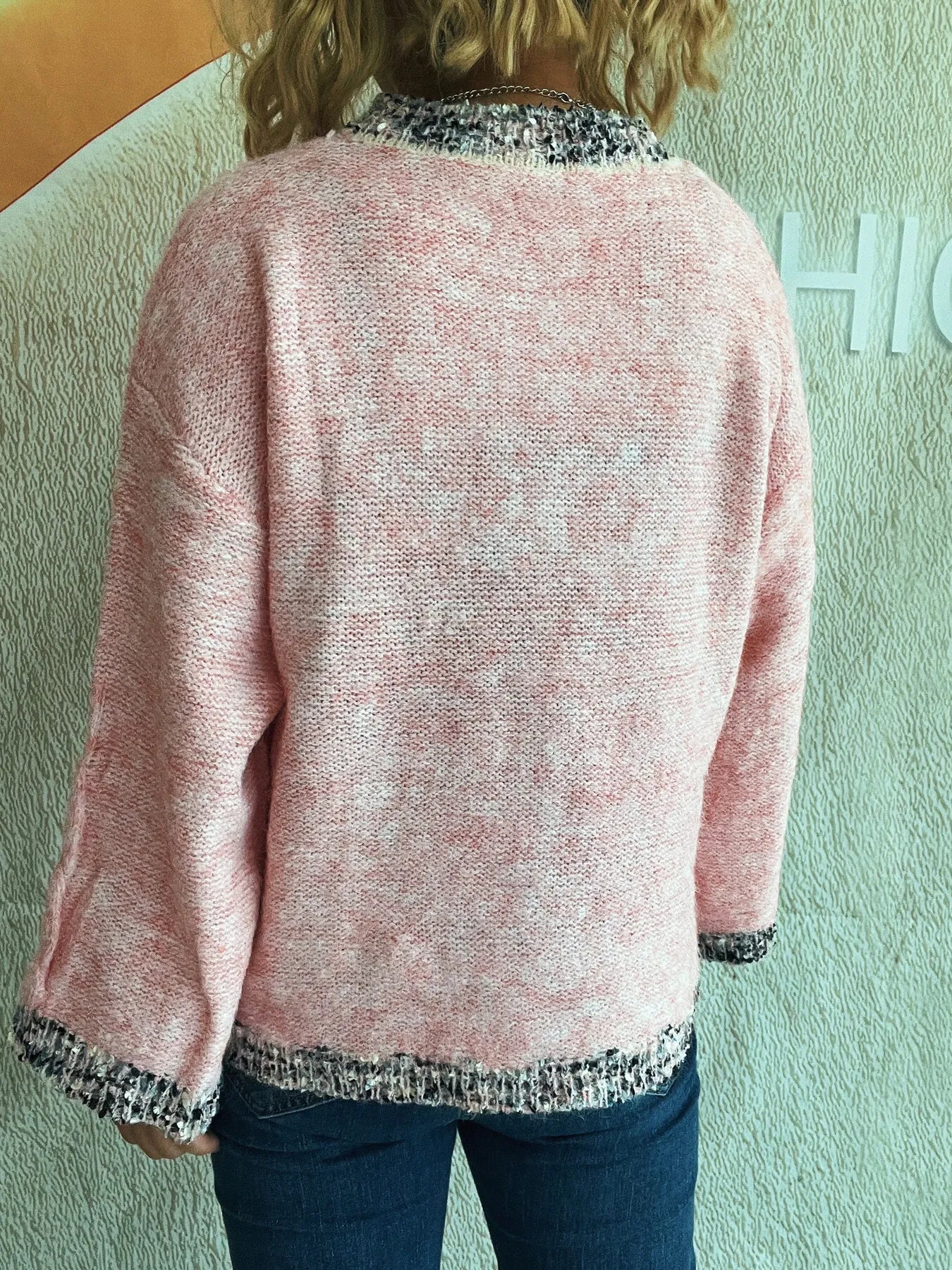 Women Contrast Trim Detail Round Neck Sweater