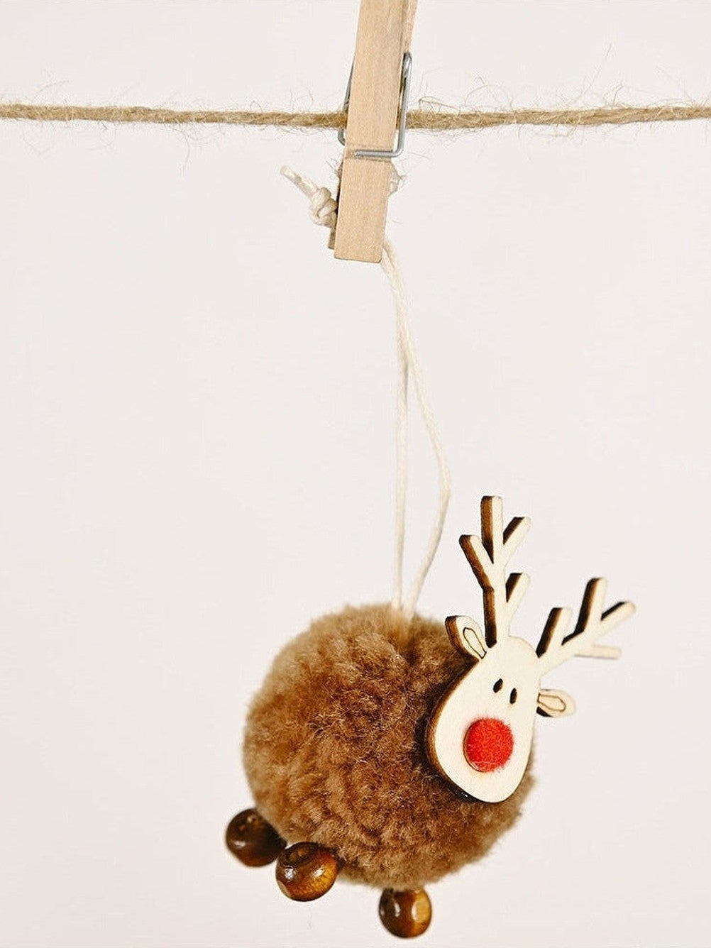 4-Piece Reindeer Hanging Widgets