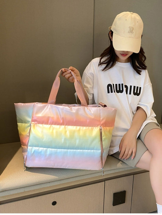 Women Gradient Quilted Travel Bag with Side Zippers