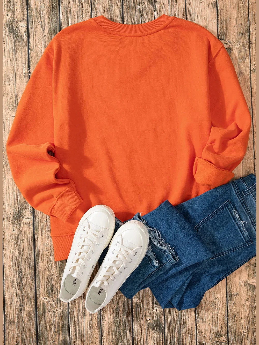 Letter Round Neck Long Sleeve Sweatshirt Trendsi