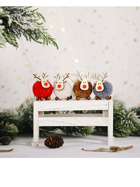 4-Piece Reindeer Hanging Widgets