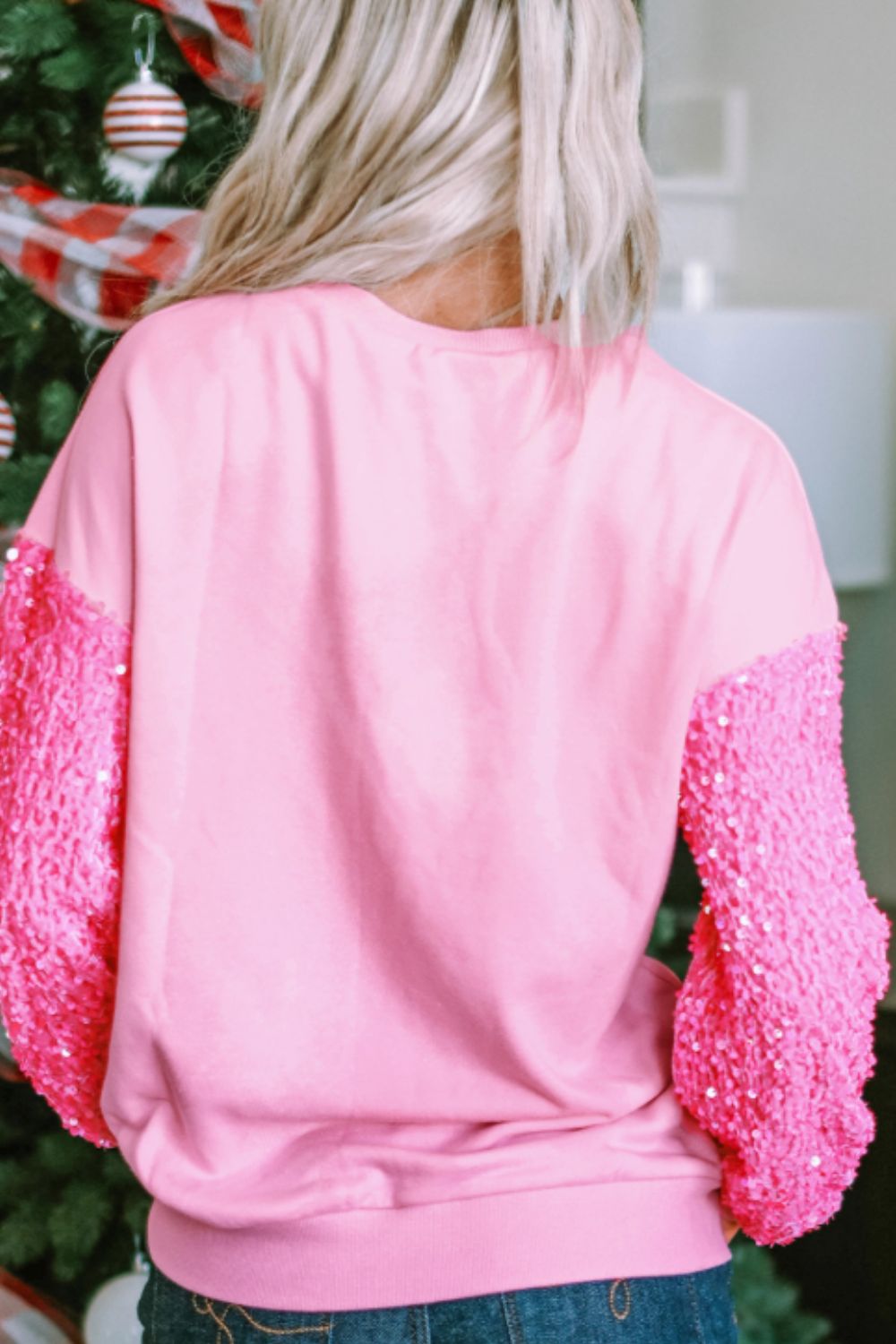 NicholesGifts Women Valentine’s Day Sequin Heart Long Sleeve Sweatshirt NicholesGifts