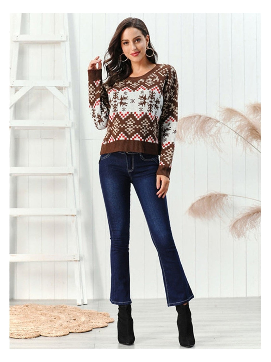 Snowflake Pattern Round Neck Sweater