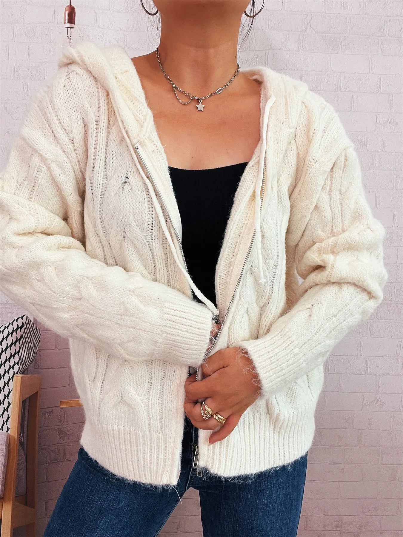 Cable Knit Hooded Zip-Up Cardigan