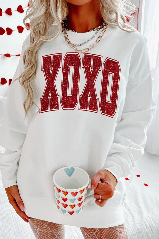 NicholesGifts Women Valentine’s Day XOXO Glitter Round Neck Sweatshirt NicholesGifts