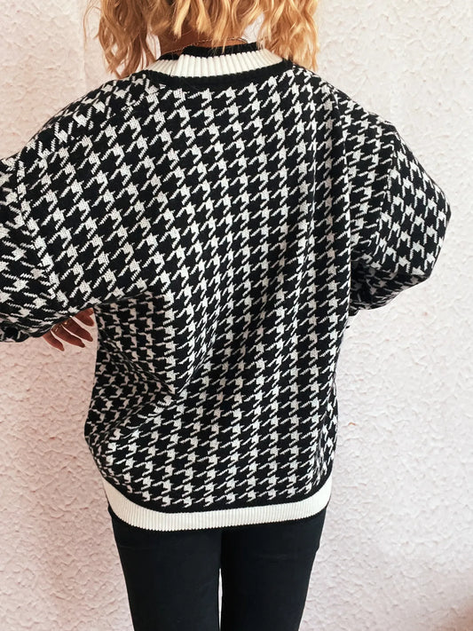 Houndstooth Pattern V-Neck Button-Up Cardigan