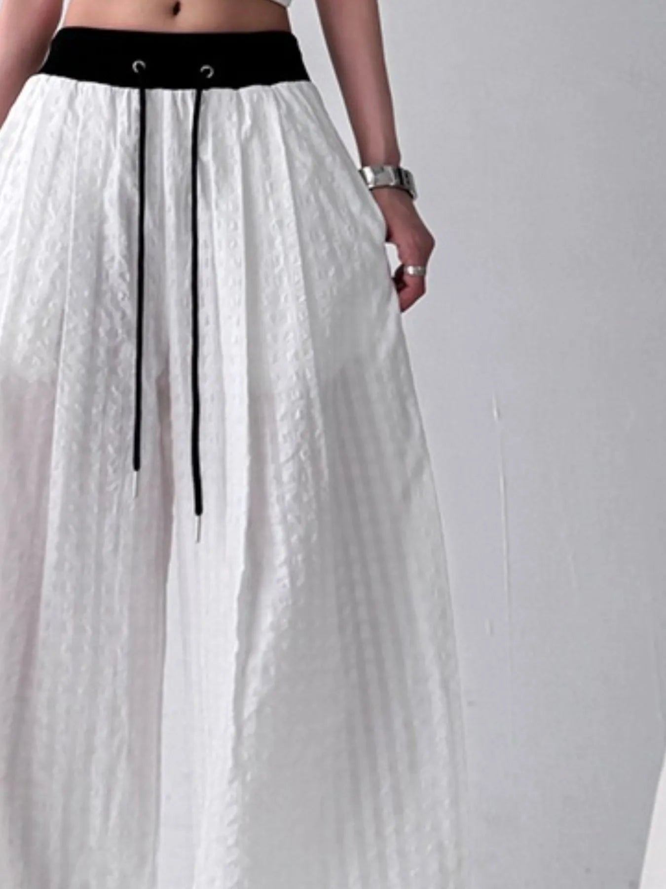 Gingham Wide Leg Drawstring Pants Trendsi