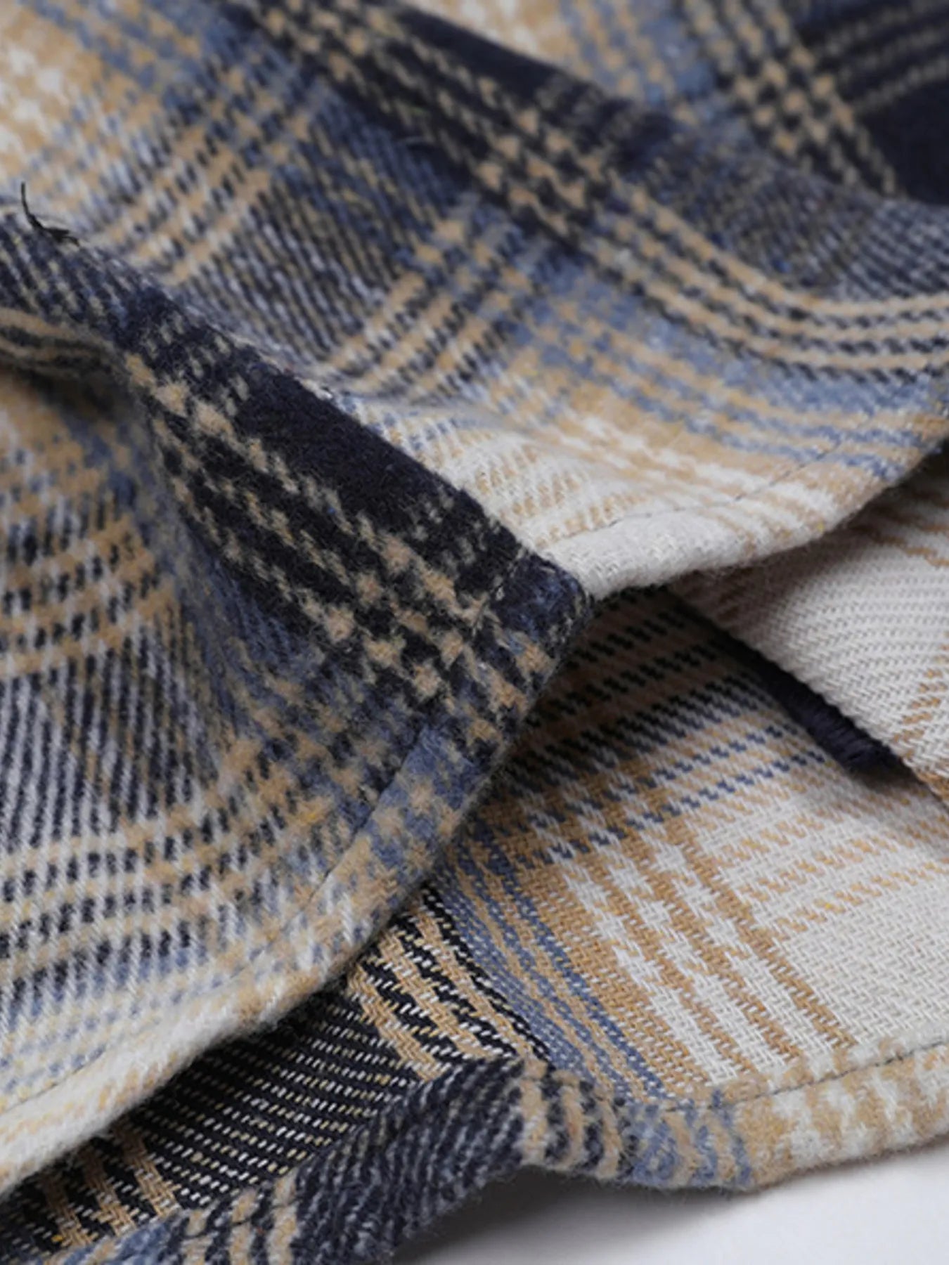 Men's Plaid Button Up Long Sleeve Jacket Trendsi
