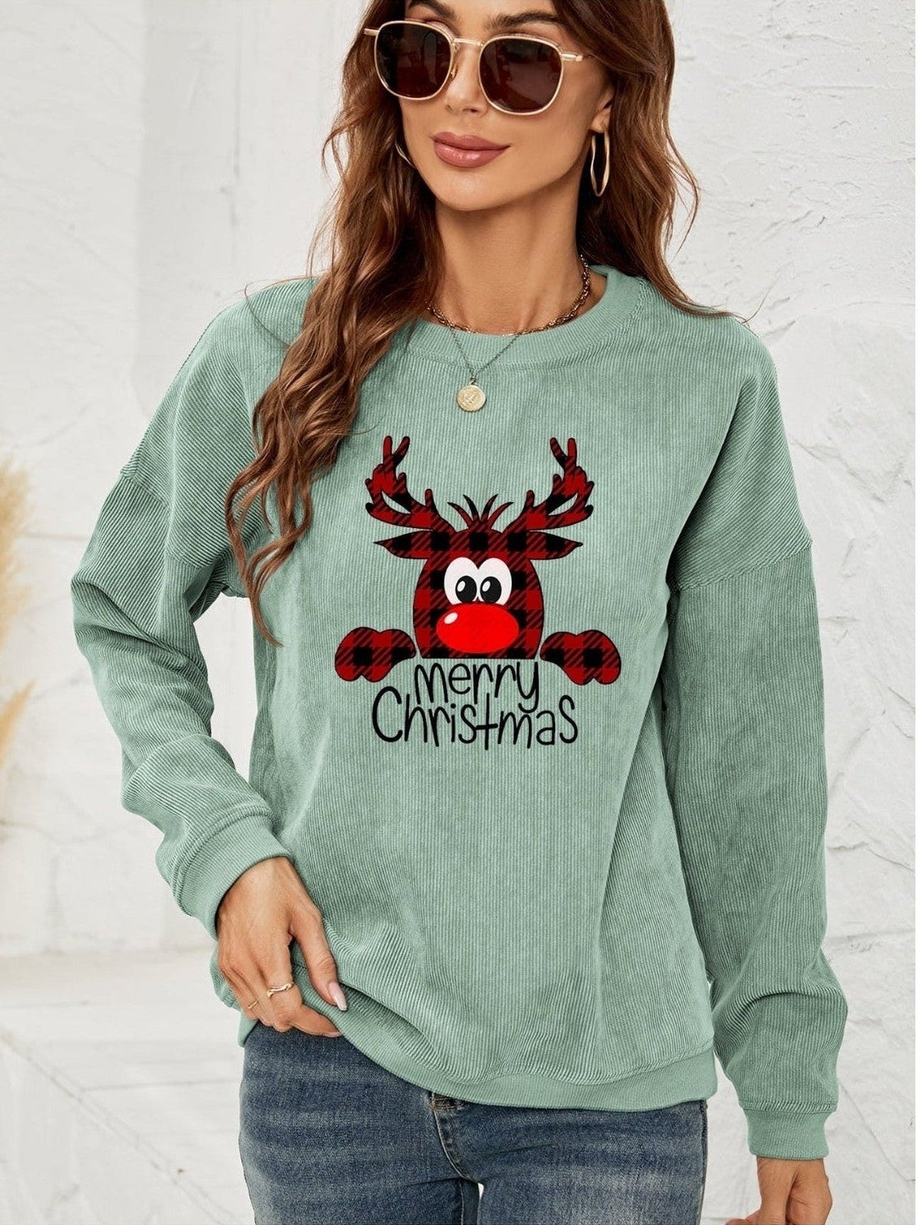 MERRY CHRISTMAS Graphic Sweatshirt