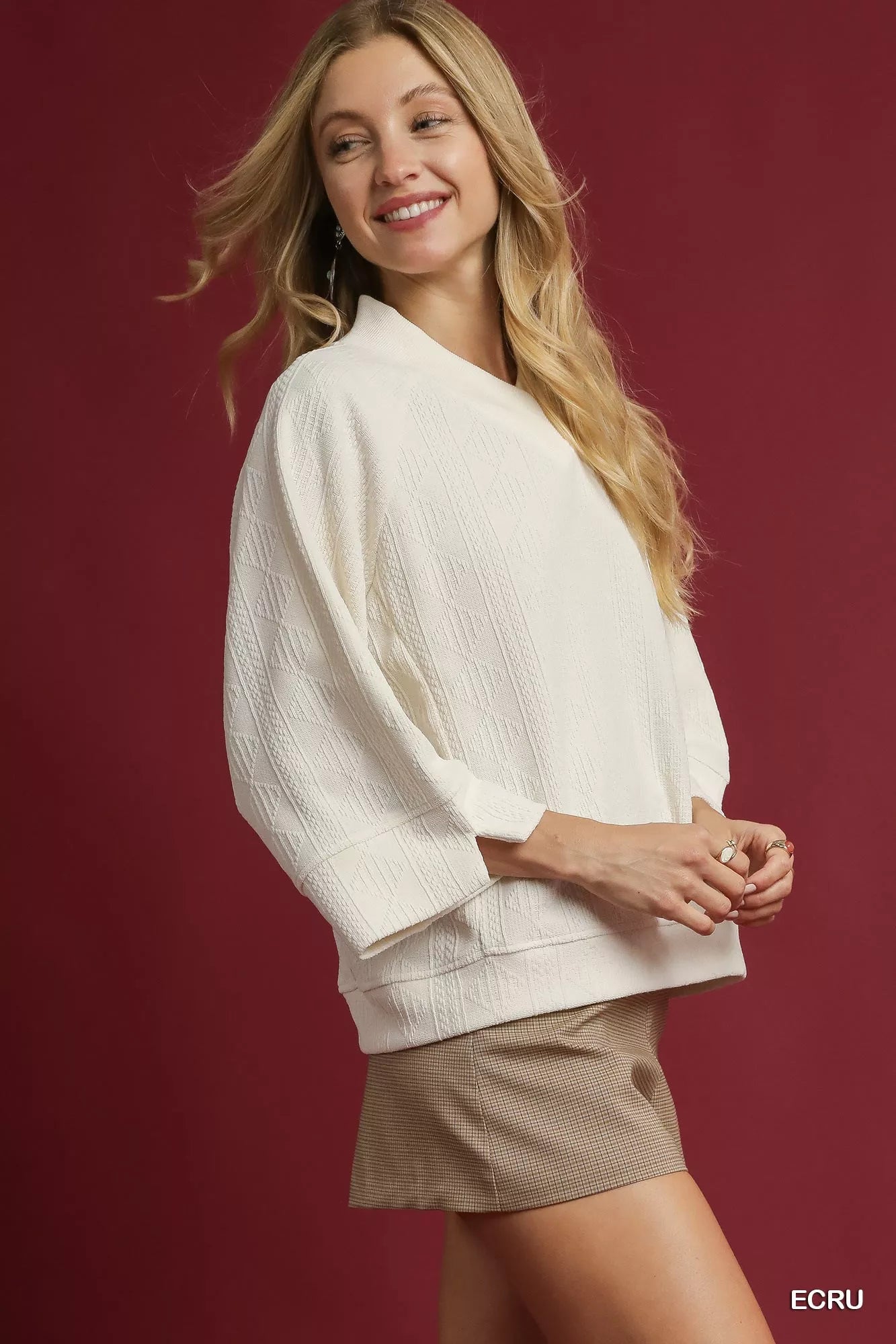 Umgee Textured Knit V-Neck Top Trendsi