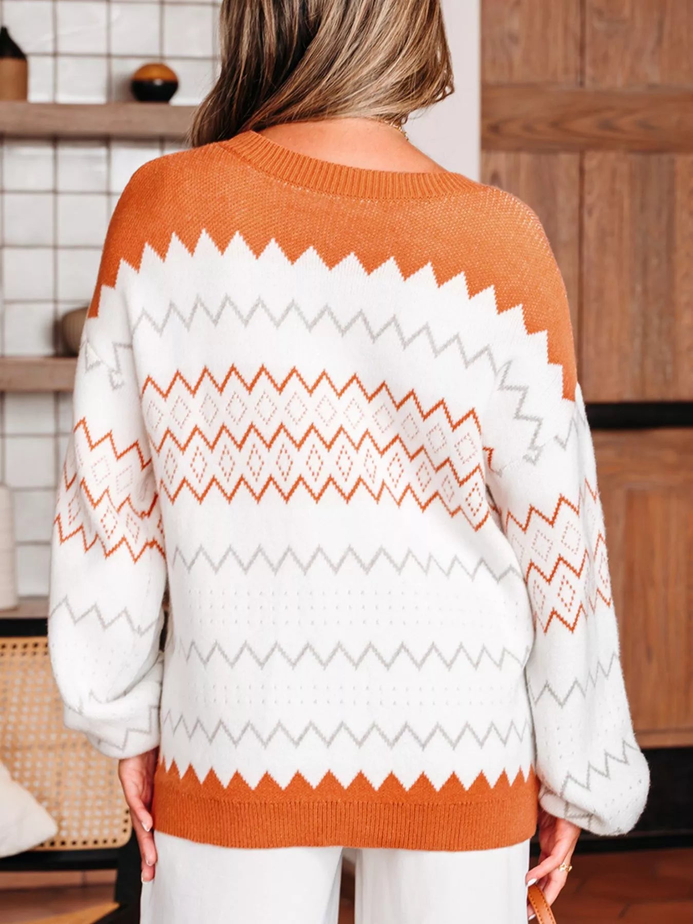 Zigzag Geometric Pattern Round Neck Sweater