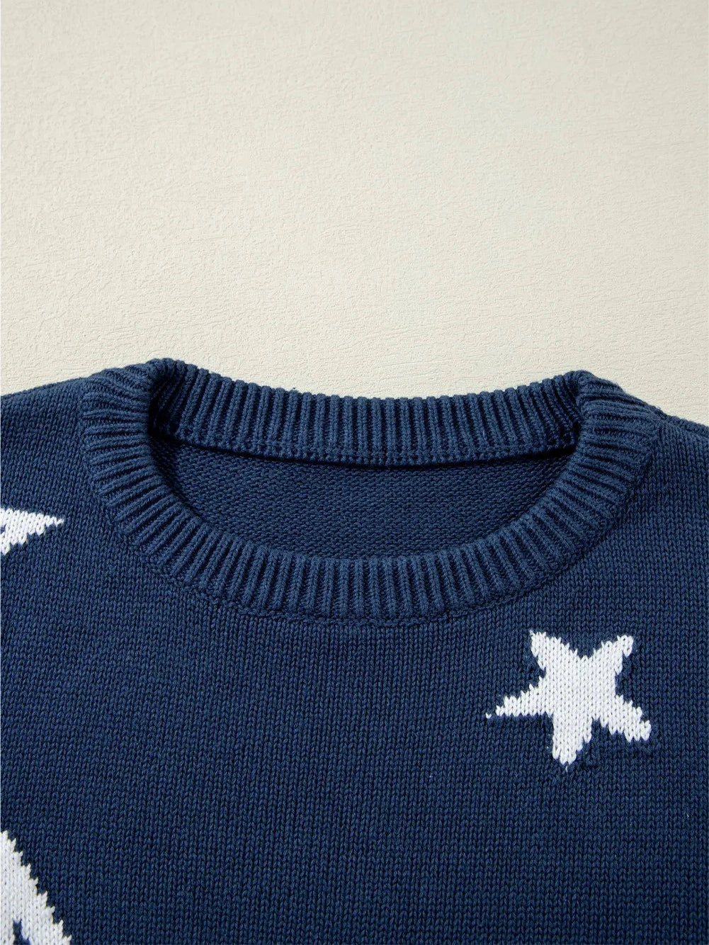 Star Round Neck Long Sleeve Sweater NicholesGifts