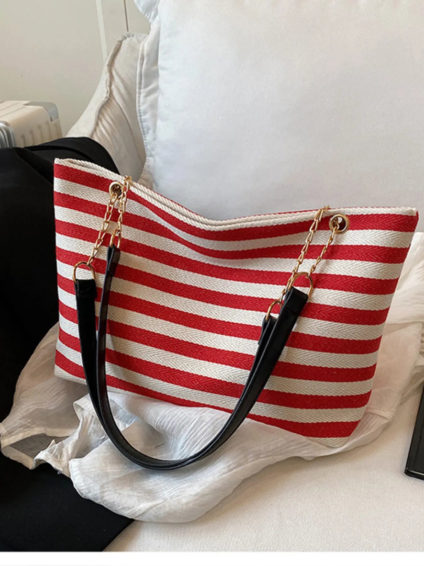 Striped Shoulder Bag with Chain Detail Trendsi