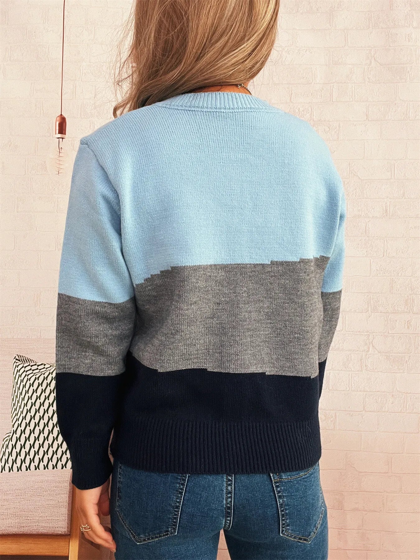 Women Color Block Button-Up Cardigan