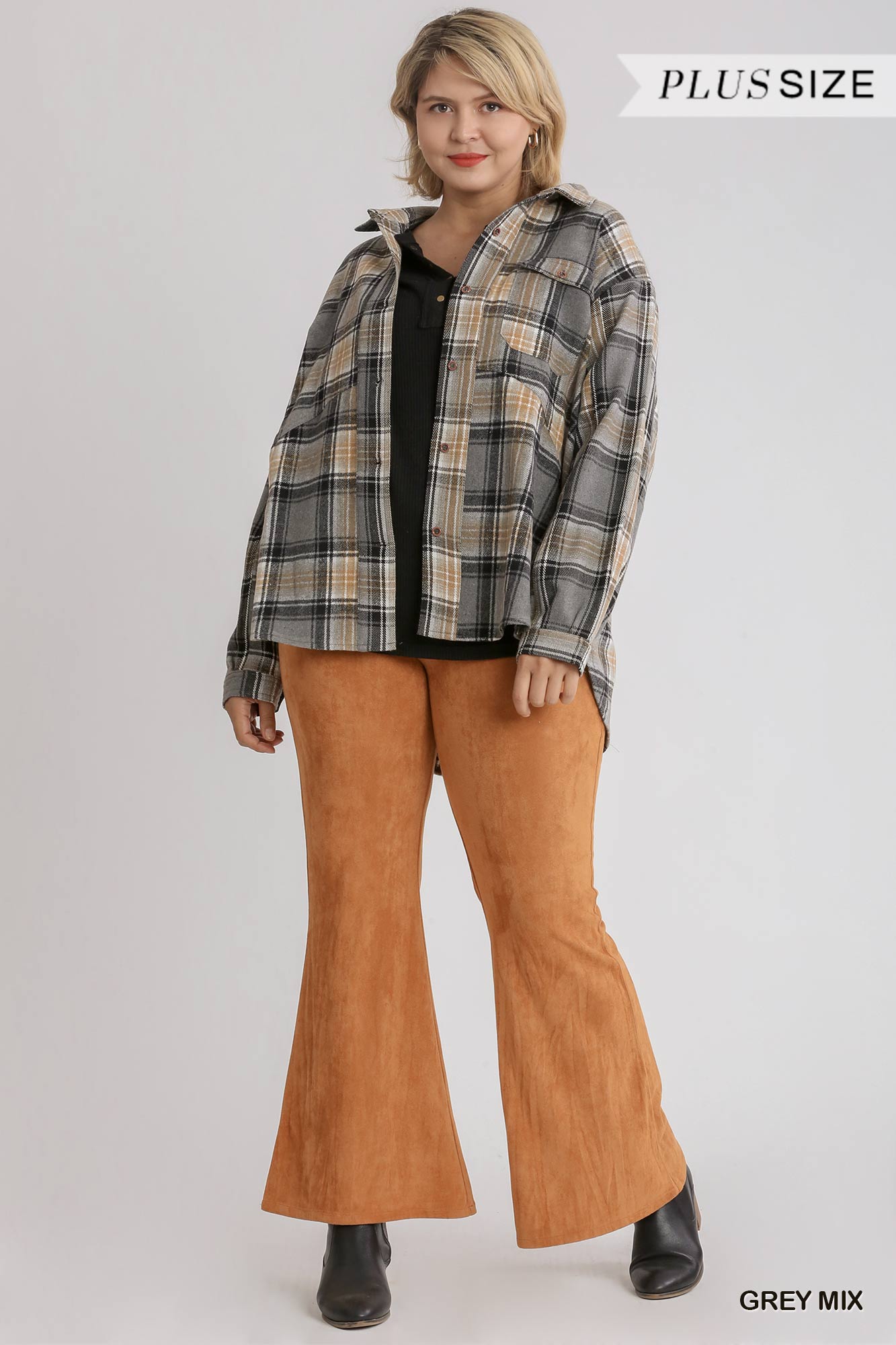 Women Plaid Collar Button Down Overshirt With Front Pockets NicholesGifts