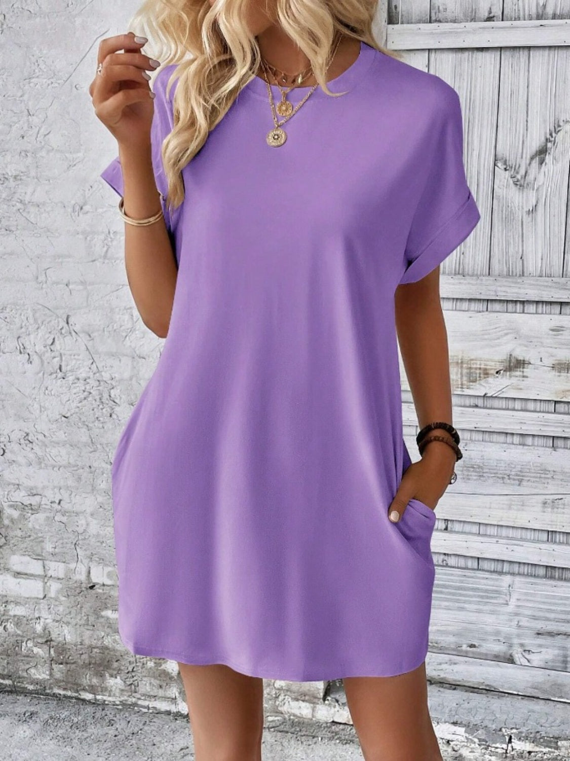 Women Pocketed Round Neck Short Sleeve Dress