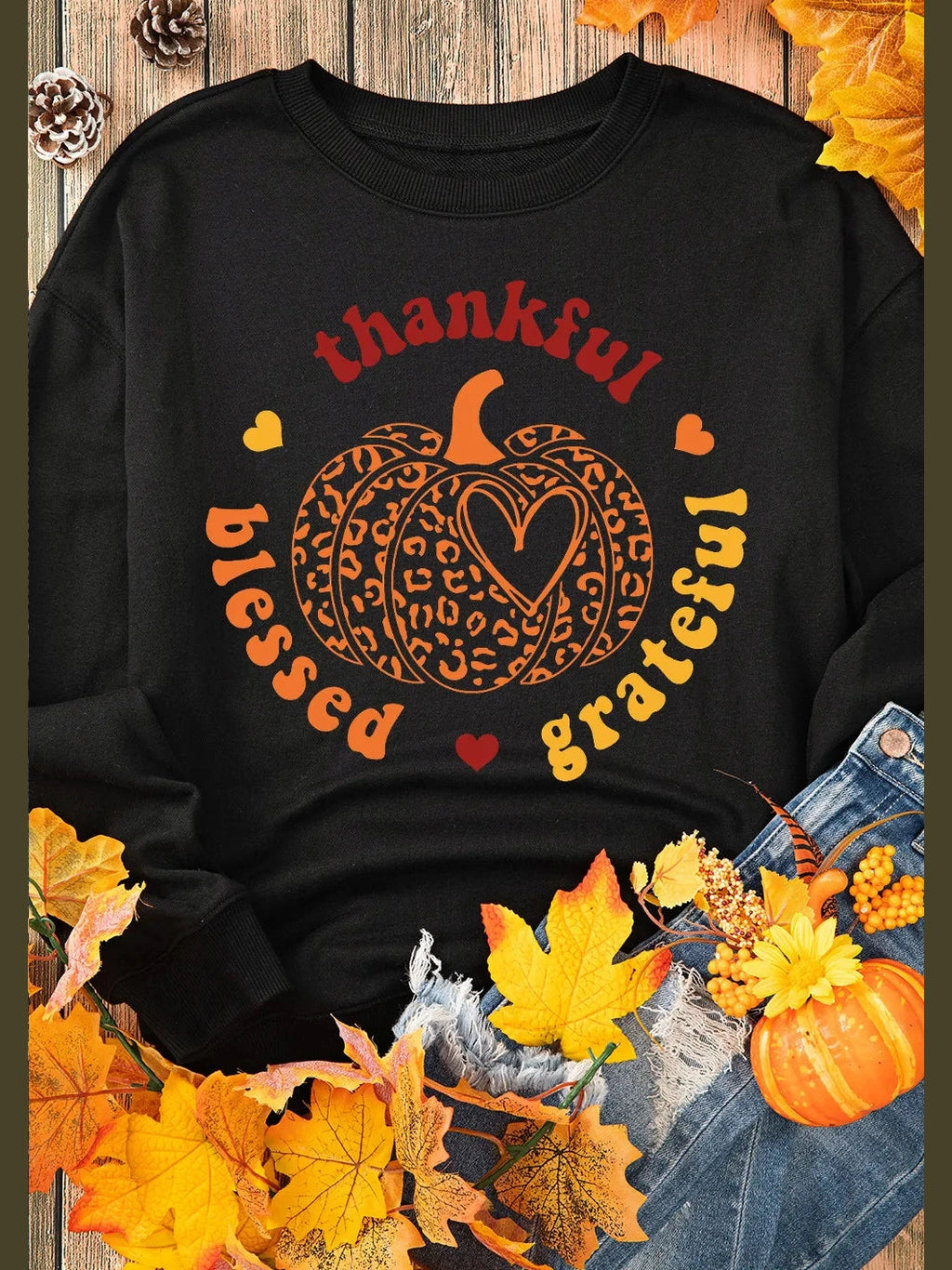 Pumpkin Graphic Long Sleeve Sweatshirt Trendsi