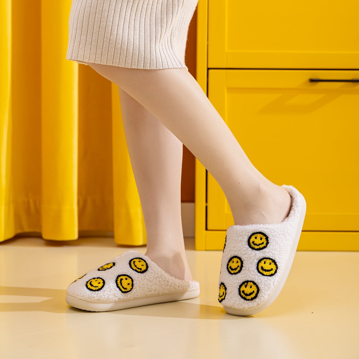 Women Melody Smiley Face Slippers NicholesGifts