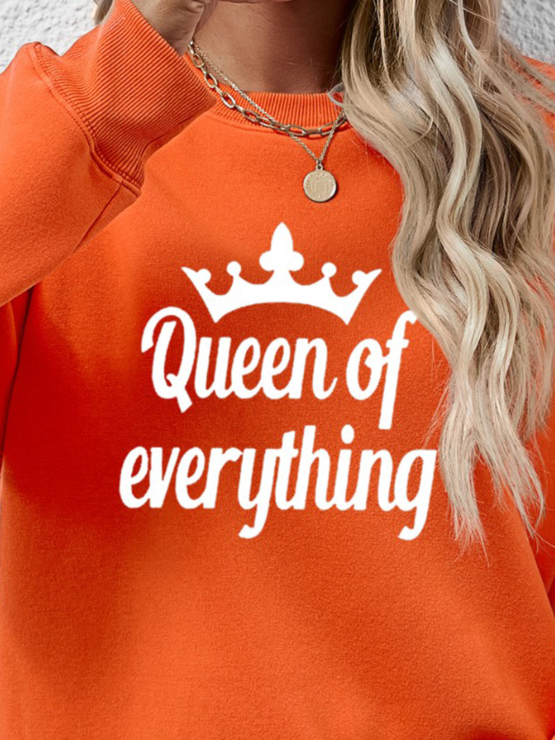 NicholesGifts Women Queen Of Everything Round Neck Sweatshirt NicholesGifts
