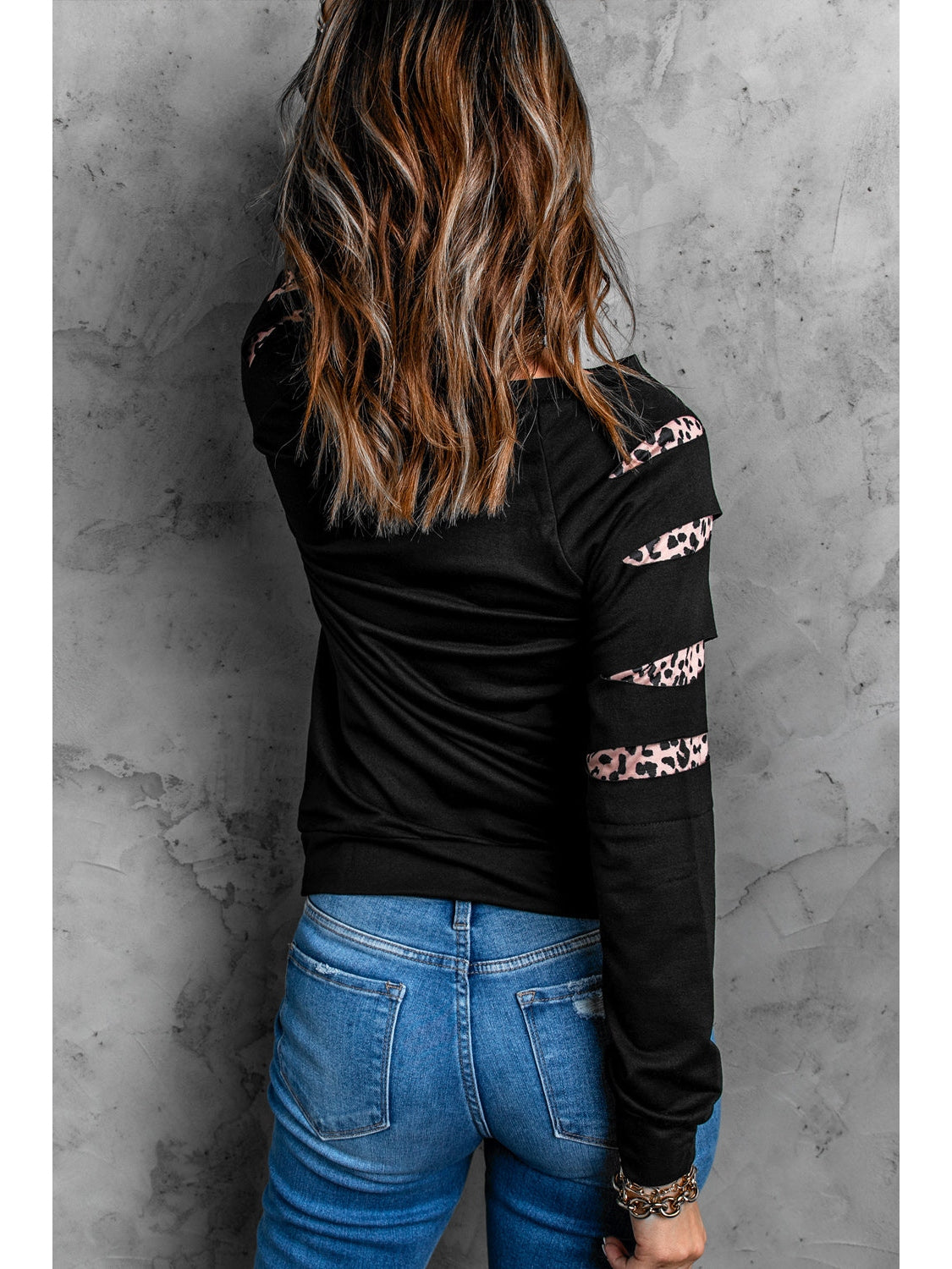 Women Sequin Leopard Long Sleeve Sweatshirt