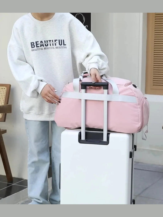 Contrast Nylon Travel Bag nicholesgifts