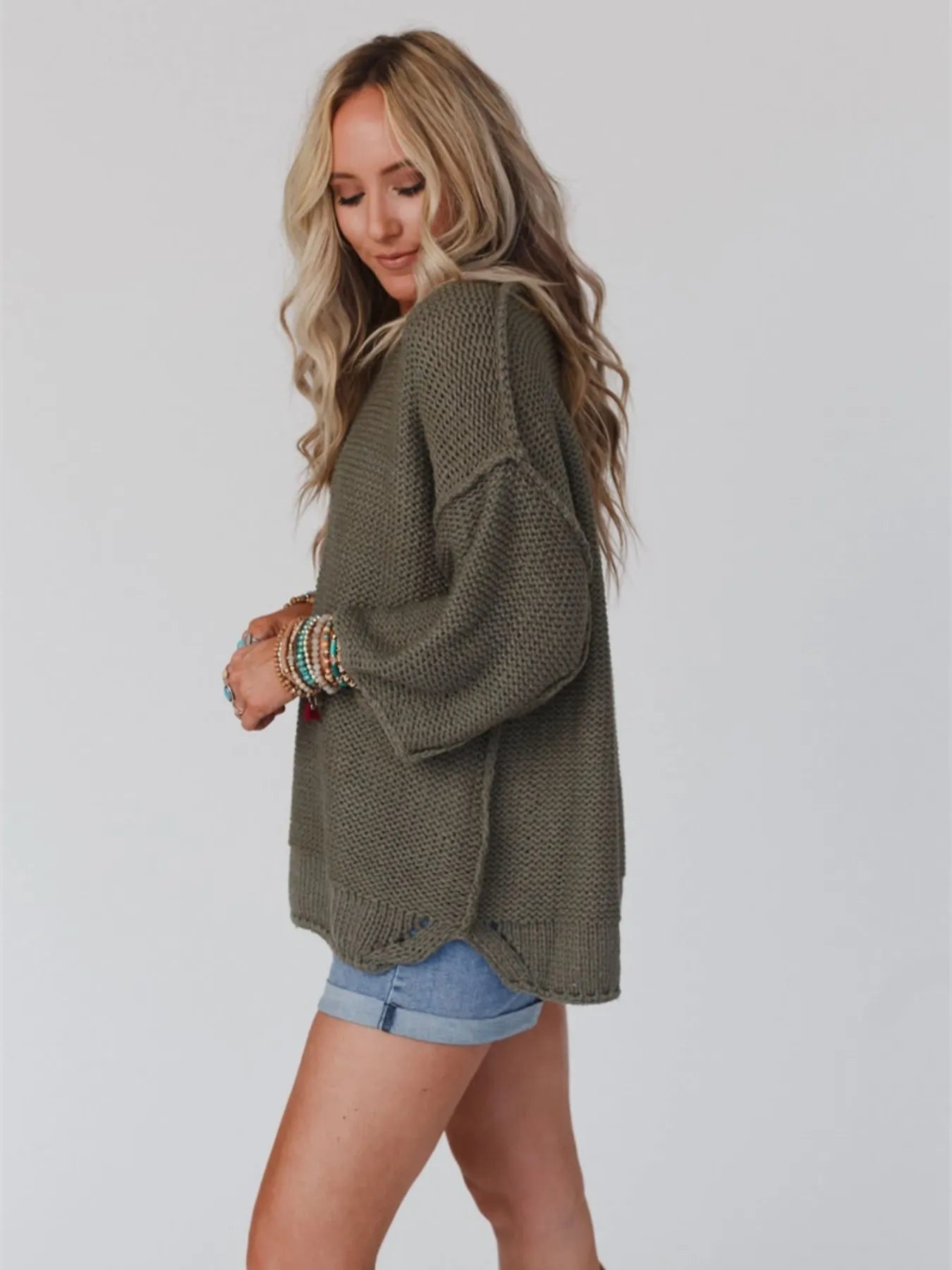 Round Neck Oversized Knit Top with Relaxed Fit Trendsi