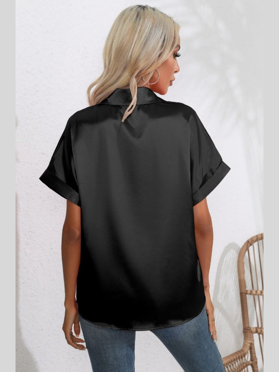 Women Collared Neck Short Sleeve Shirt