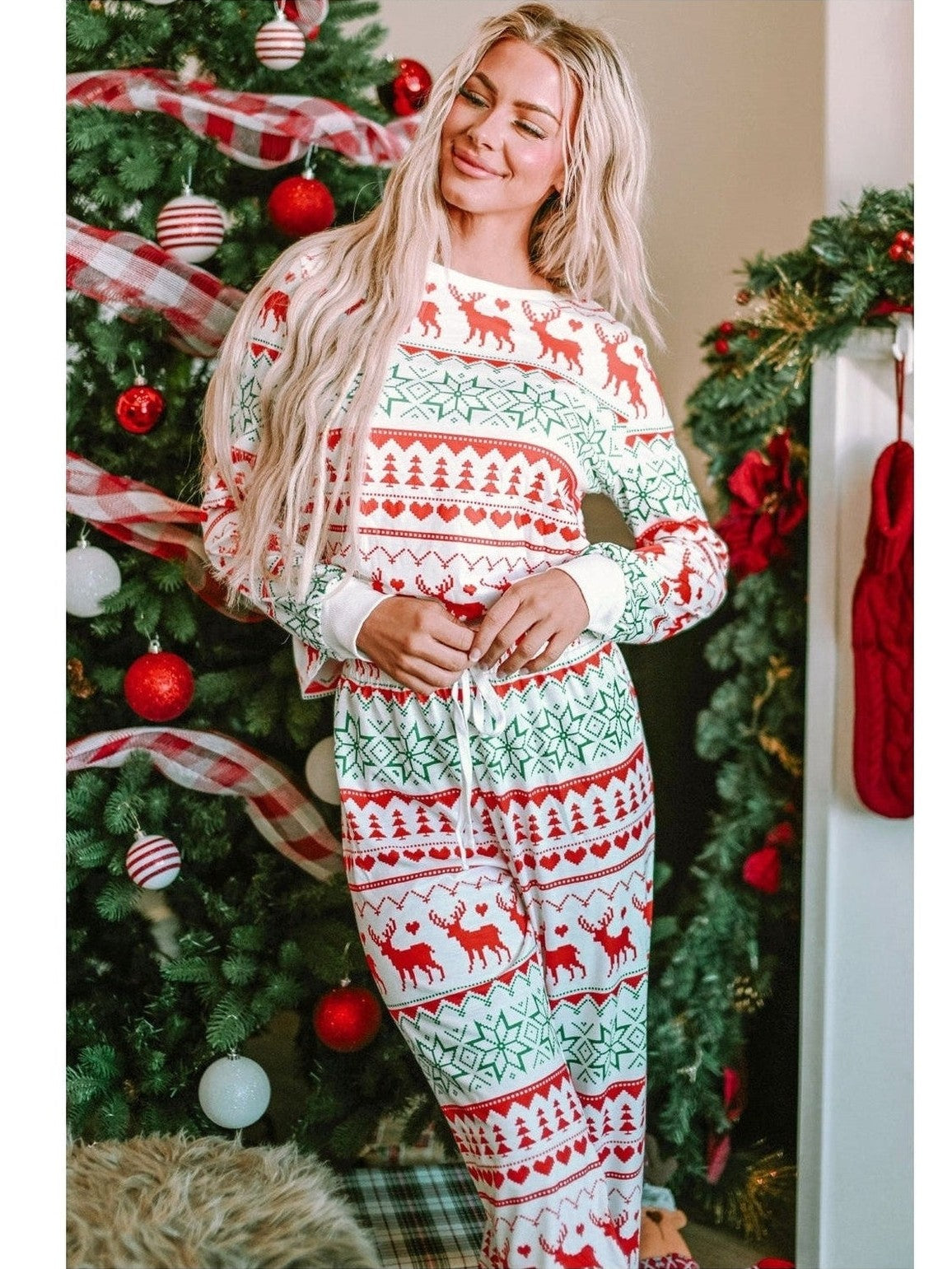 Christmas Element Round Neck Top and Pants Lounge Set