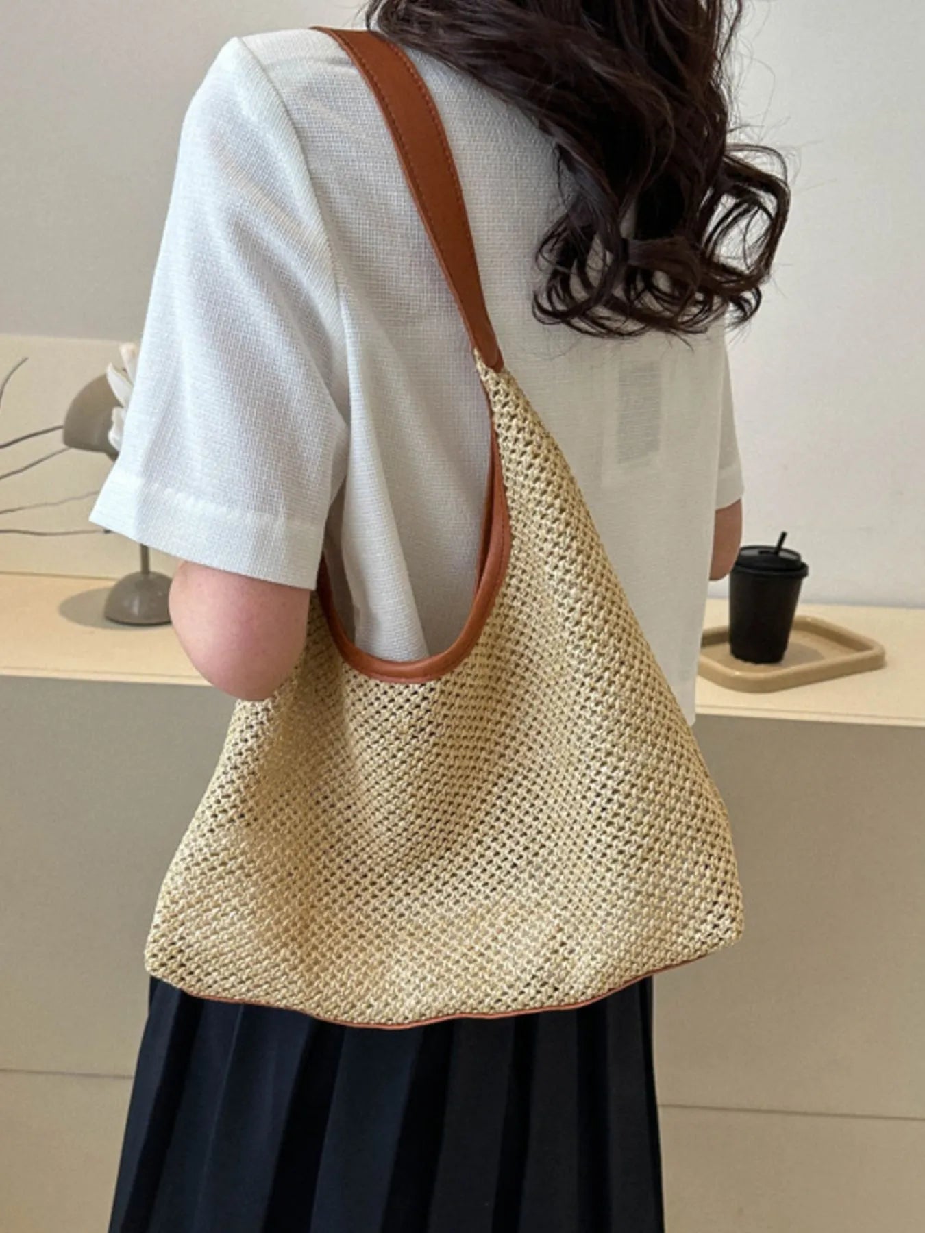 Woven Straw Shoulder Bag nicholesgifts