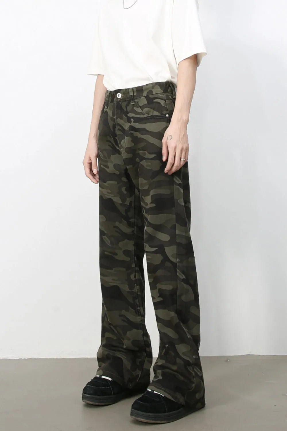 Men's Camouflage Jeans with Pockets Trendsi
