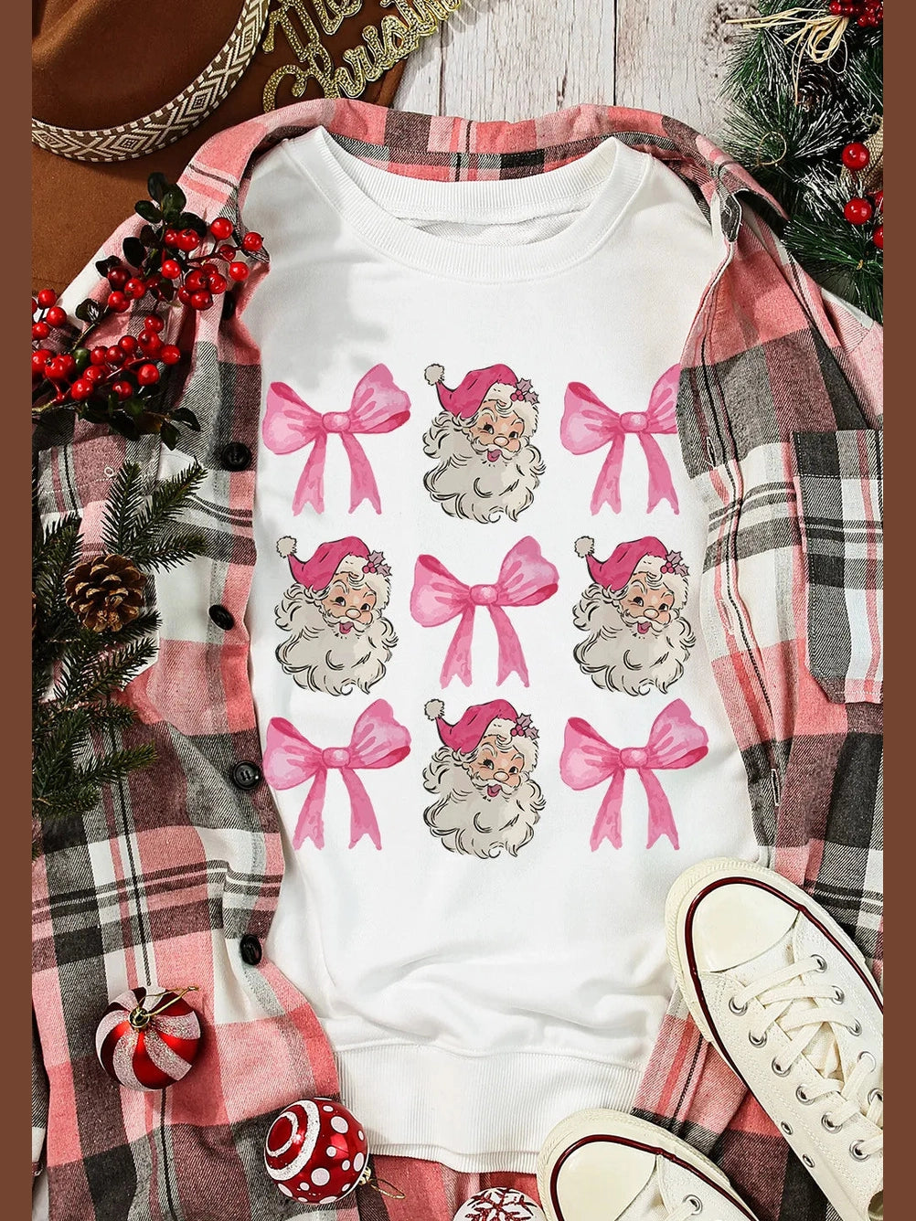Santa & Bow Graphic Long Sleeve Sweatshirt Trendsi