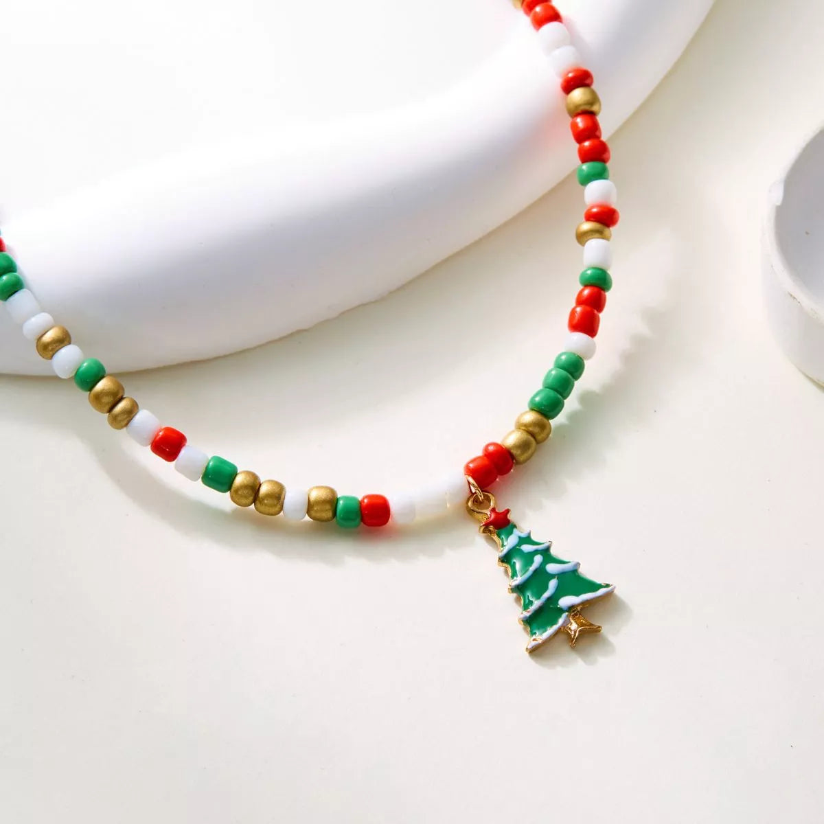 Christmas Themed Beaded Pendant Necklace Trendsi