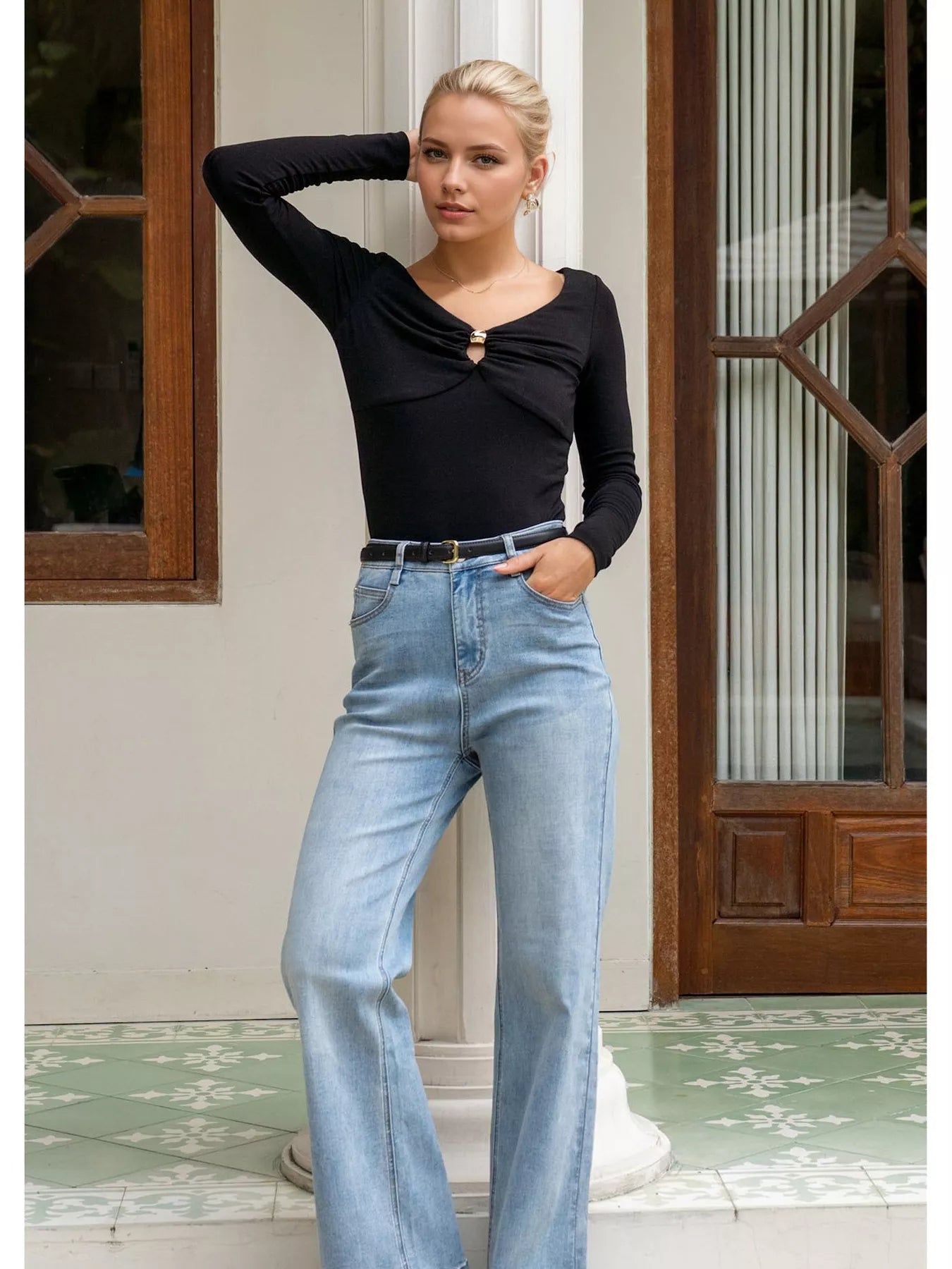 Ruched Long Sleeve Top with Keyhole Detail Trendsi