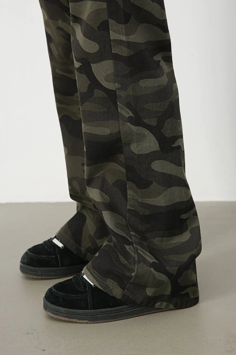 Men's Camouflage Jeans with Pockets Trendsi