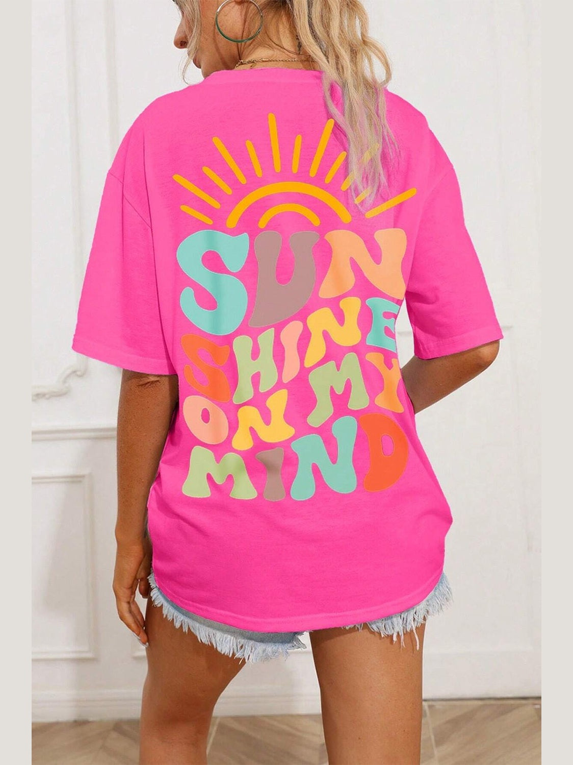 SUN SHINE ON MY MIND Round Neck T-Shirt