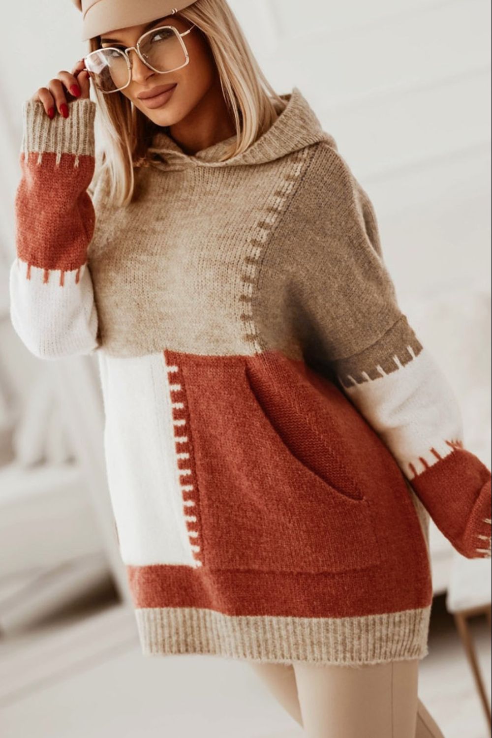 NicholesGifts Women Color Block Kangaroo Pocket Hooded Sweater NicholesGifts