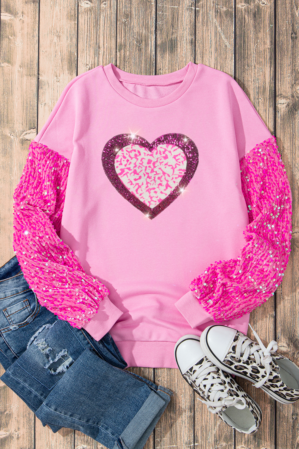 NicholesGifts Women Valentine’s Day Sequin Heart Long Sleeve Sweatshirt NicholesGifts