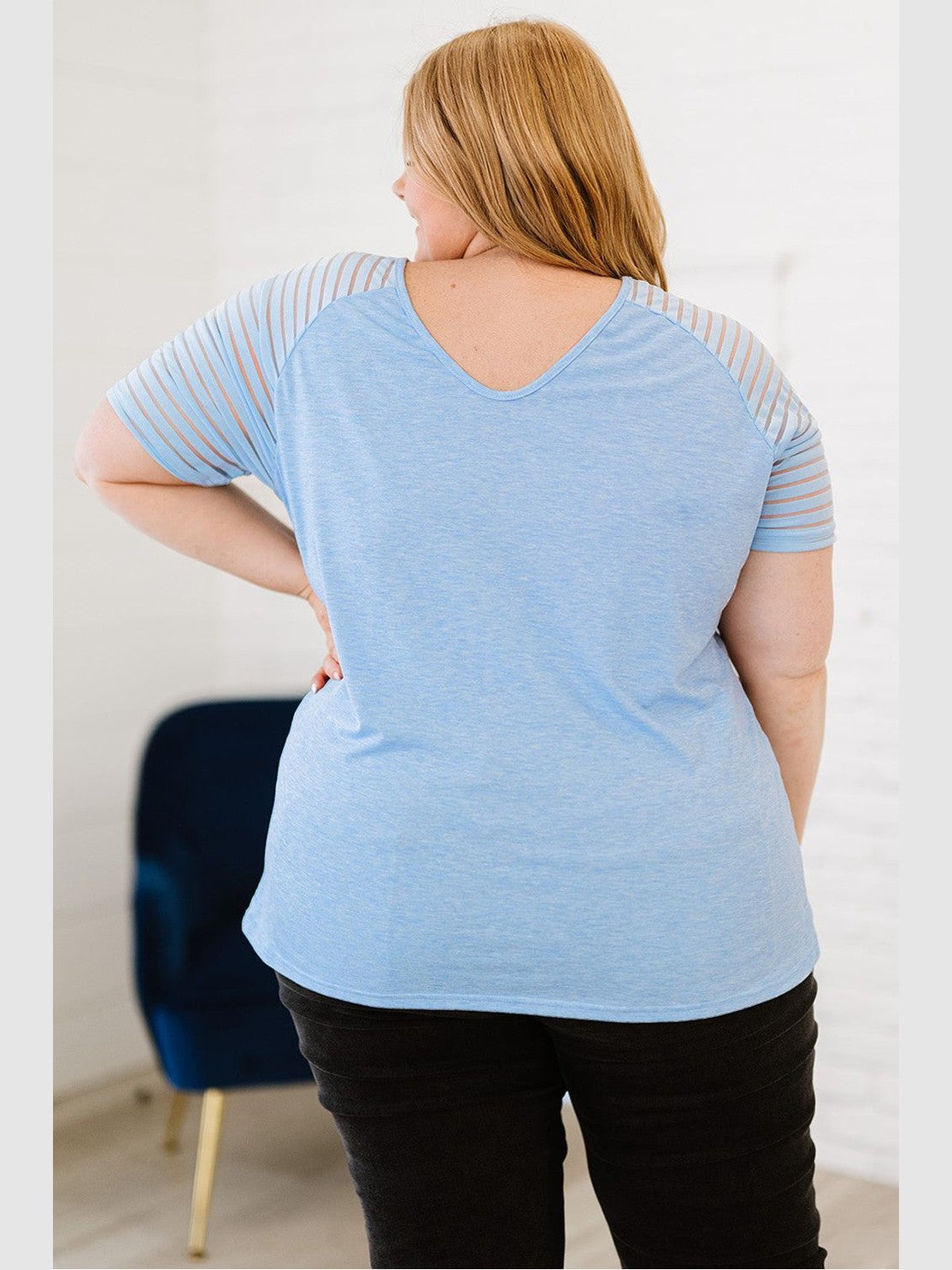 Plus Size Women Floral V-Neck Raglan Sleeve Tee