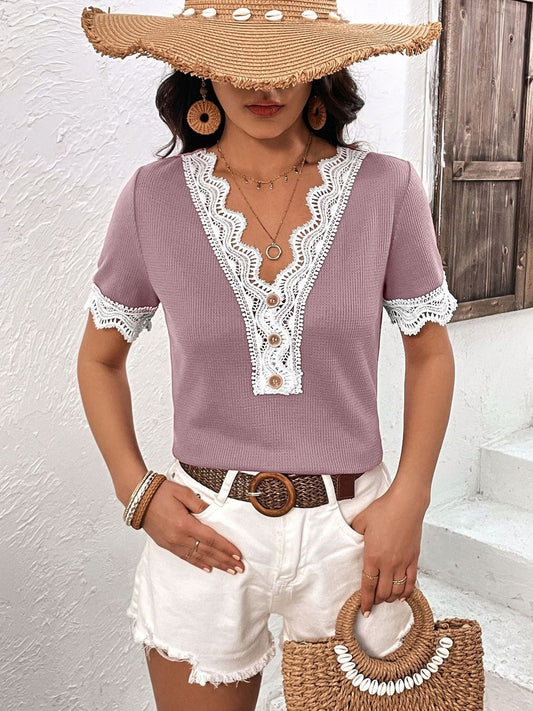 Women decorative button spliced lace V-neck short sleeve top in mauve with white lace trim