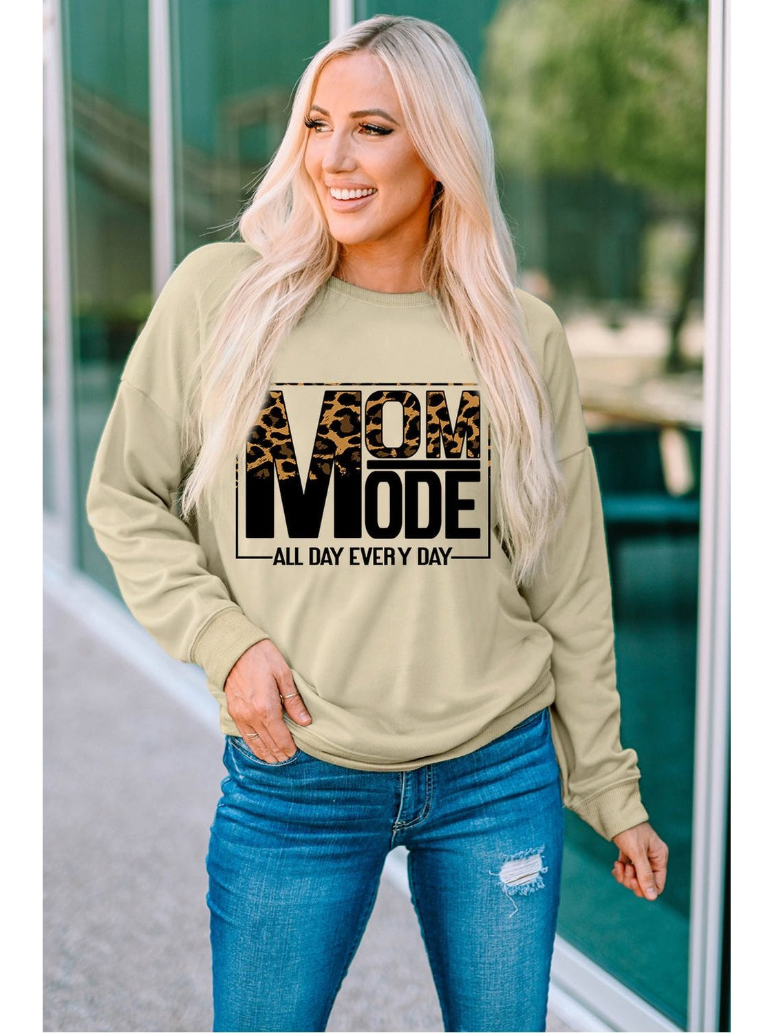 Women Letter Graphic Leopard Dropped Shoulder Sweatshirt