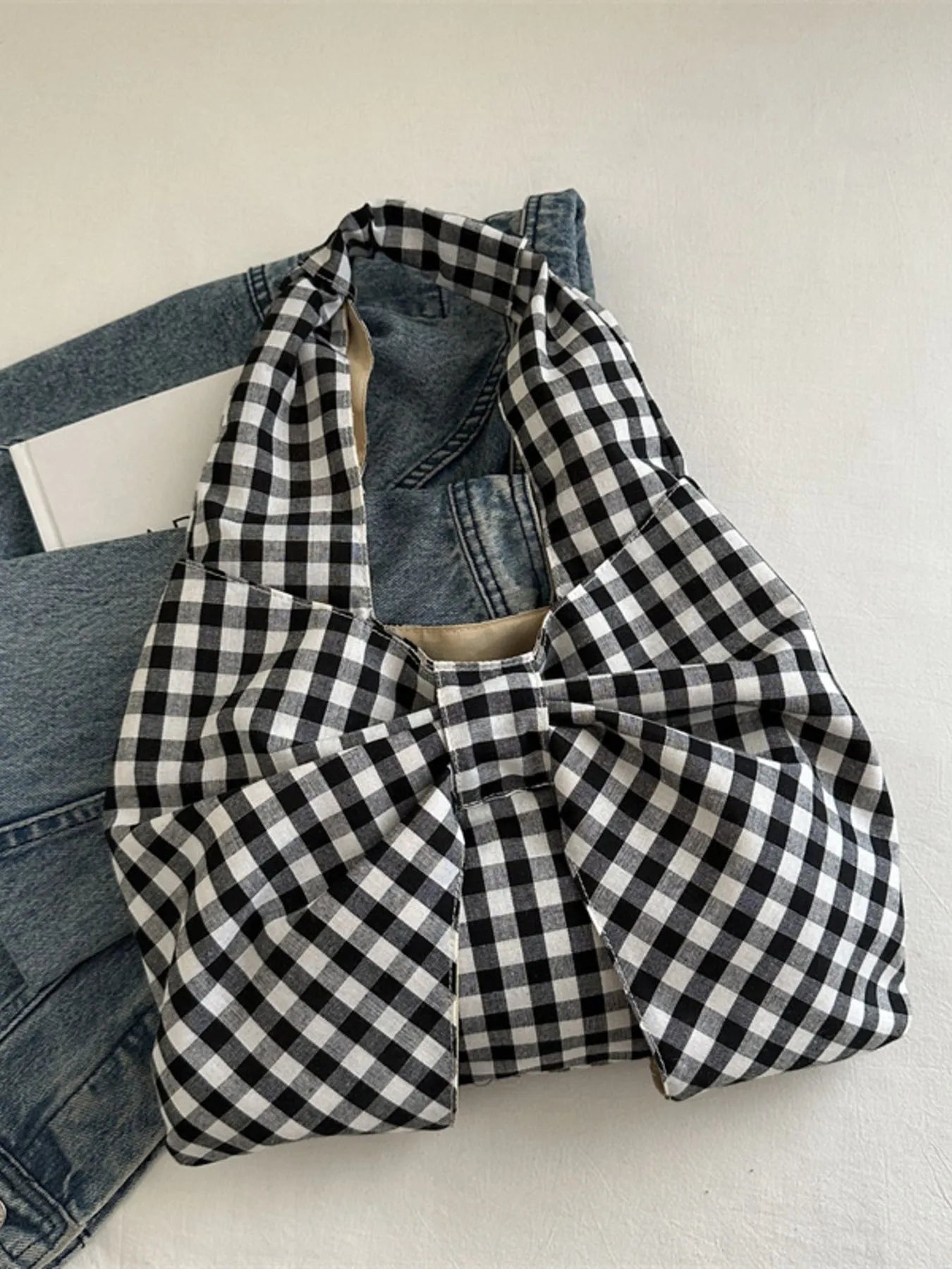 Ruched Bow Shoulder Bag Trendsi
