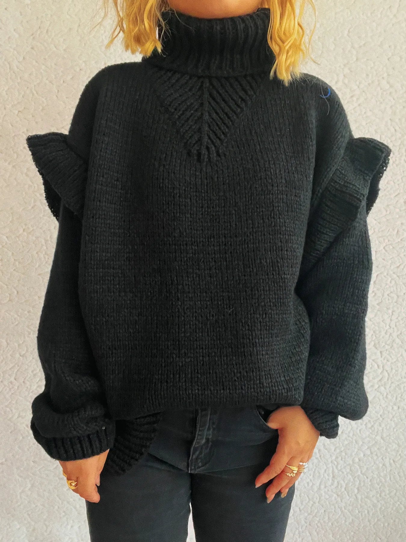 Women Ruffled Turtleneck Long Sleeve Sweater