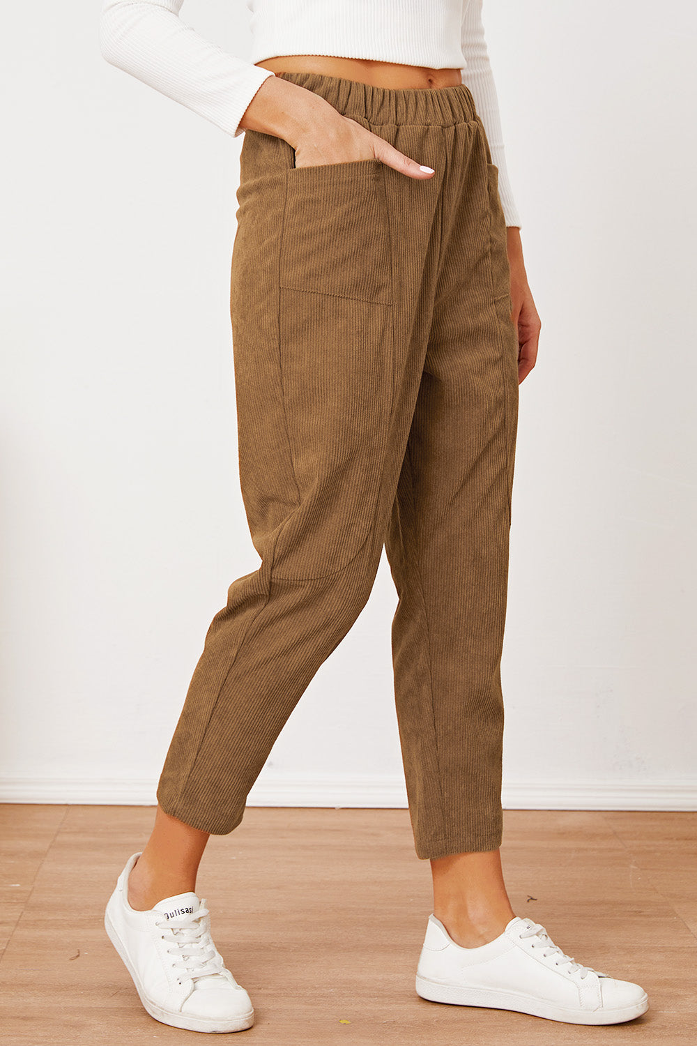 Pocketed Elastic Waist Pants nicholesgifts